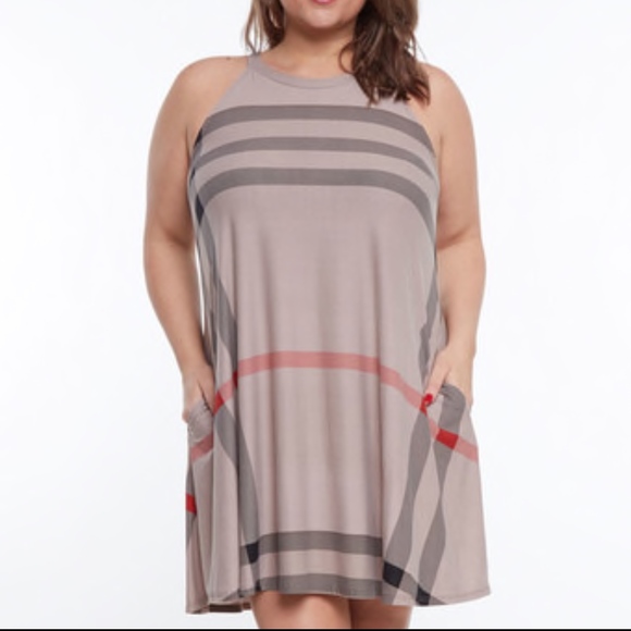 Luxe Label Dresses & Skirts - Plaid Tank Pocket Shift Dress (Plus)